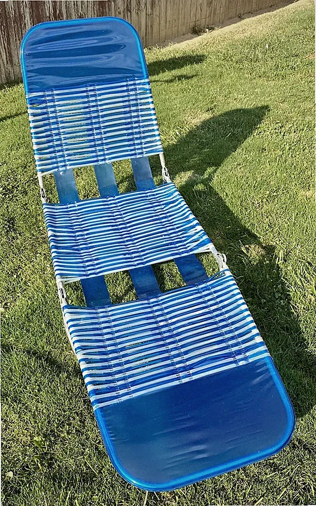 Vintage Jelly Vinyl Tube Folding Chaise Lounge Chair Blue Clear Pool Tanning